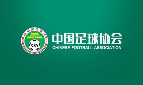 “小11”米莉·波比·布朗、菲恩·伍法德、萨迪·辛克、大卫·哈伯等现身拍摄现场。