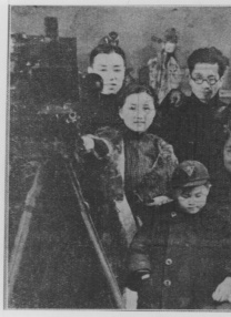 但真人改编的门槛在于，当里面的人物形象变成真人以后，可能会丧失掉某种更有弹性的，或者说更有趣的一种张力。